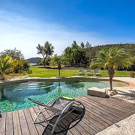 Sleeps 8 Pool Air Con Wifi *