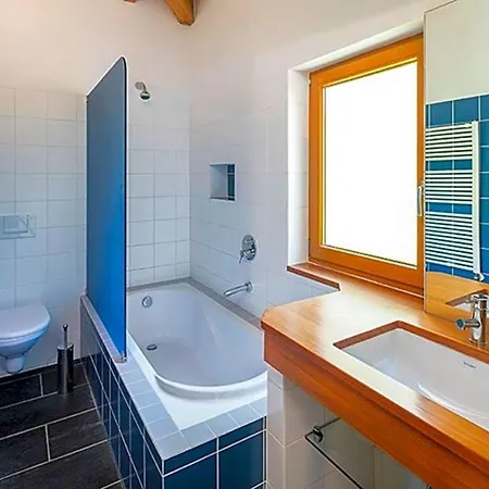 Sleeps 8 Pool Air Con Wifi Villa